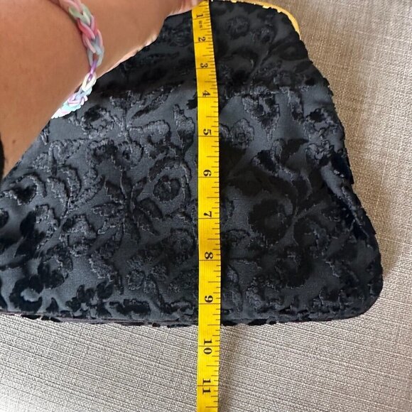 Vintage Coblentz Black Floral Clutch Velvet Burnout Coin Purse Kiss Closure - Picture 11 of 11